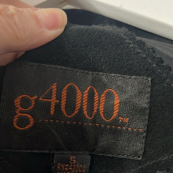 Black Suede Leather with fringe and conchos - Picture 7 of 11